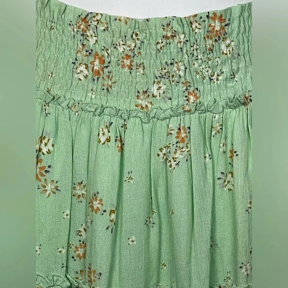 Altar’d State Ruffled Mini Skirt New‎ Medium - Picture 3 of 7